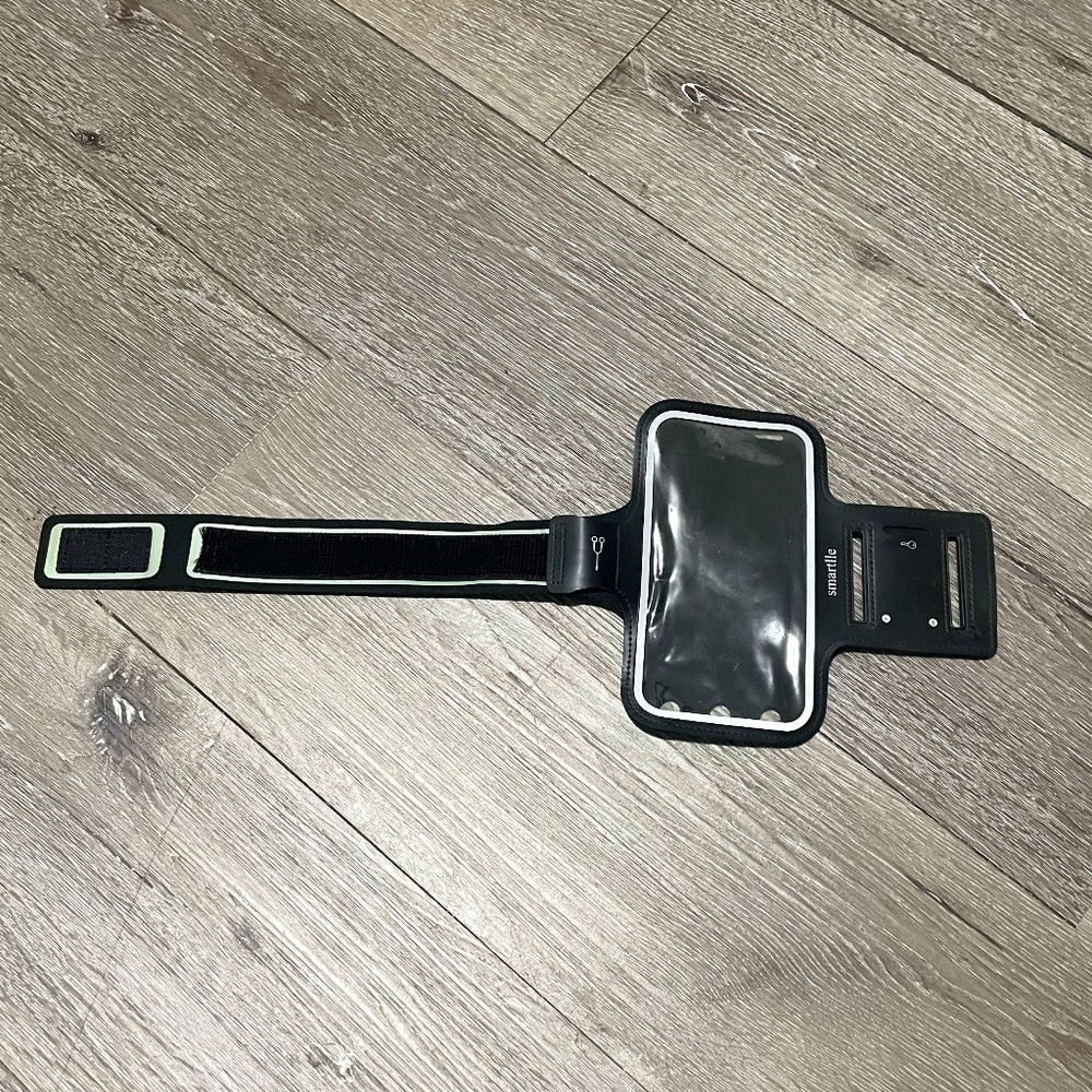 Smarttle Running/Sport Armband Phone Holder